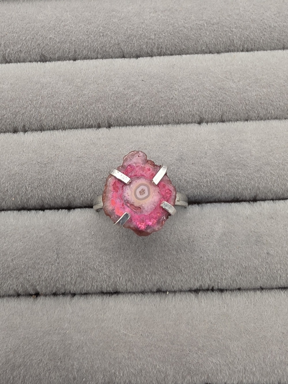 Silver Plated Pink Geode Sunburst Ring Size 8 1/4